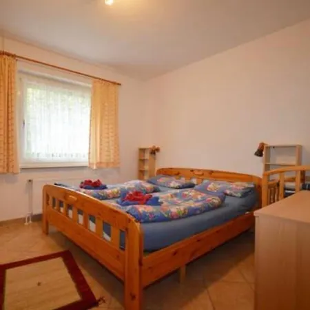 Saphirblau Lägenhet